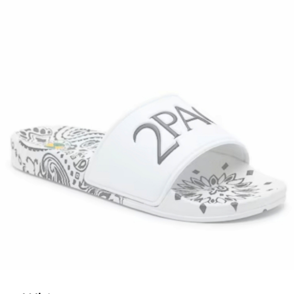 NWT Women's 2Pac Cross Colours Paisley Slides